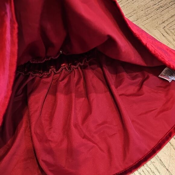 Red Velvet Skirt Size 5/6 - Picture 4 of 9